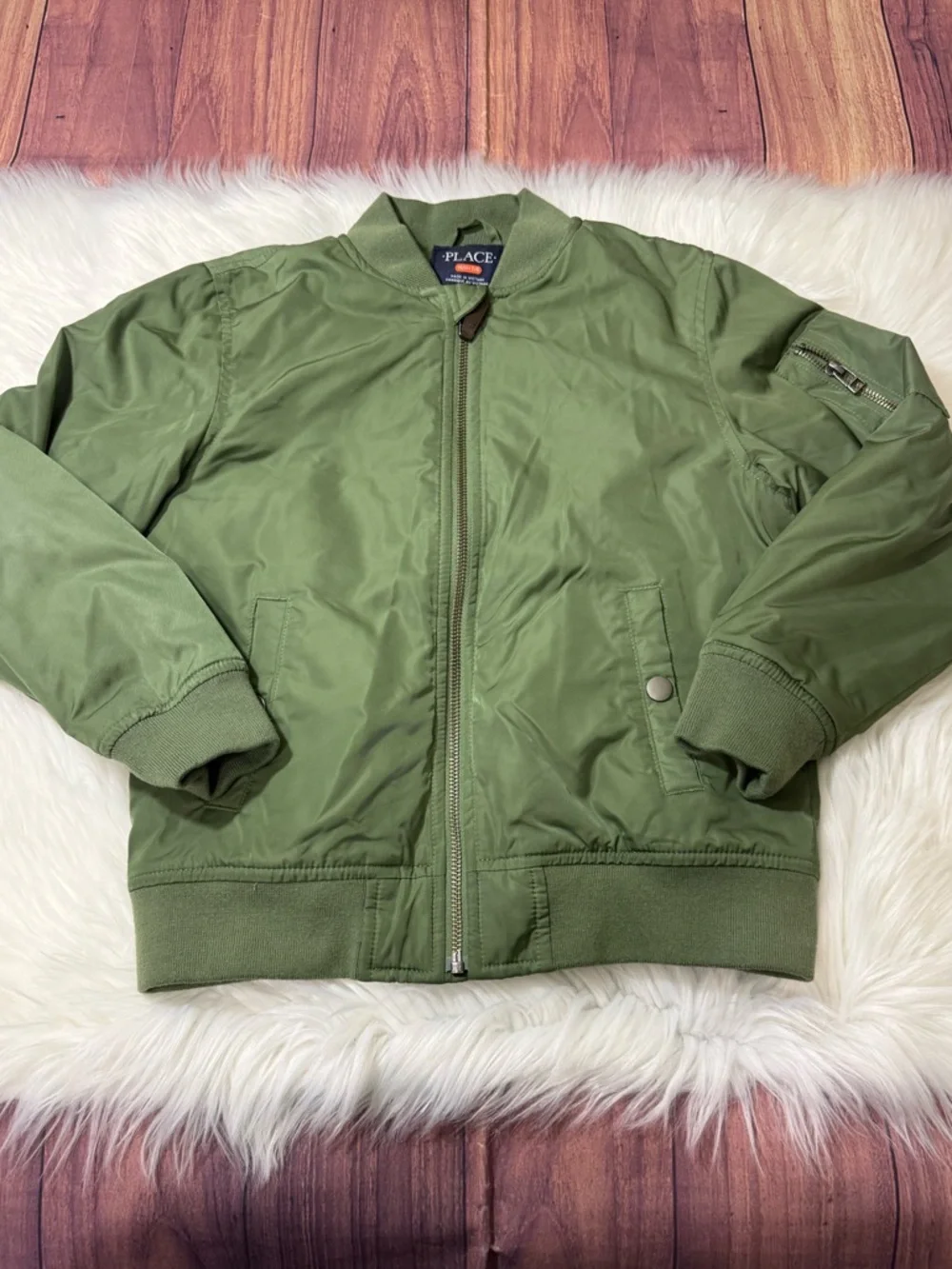 The Children’s Place Green Lightweight Bomber Zip Up Jacket - Boys Size M (7/8)
